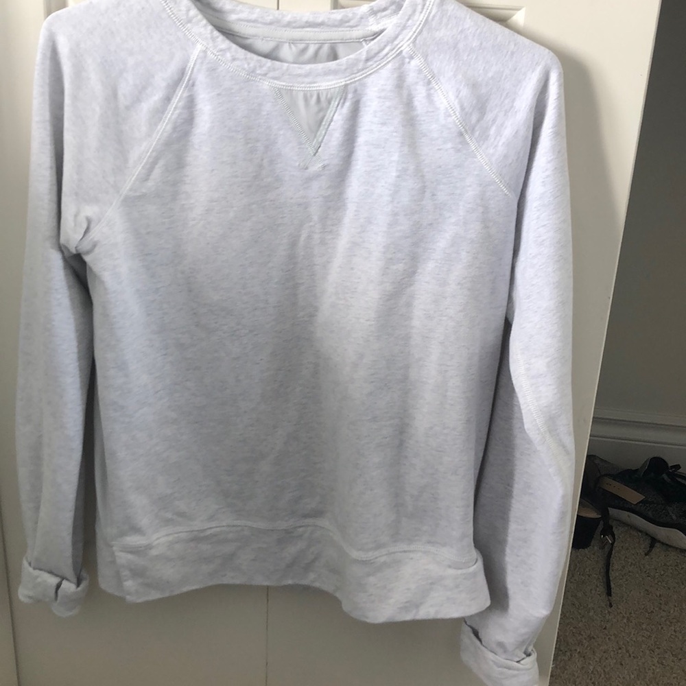 BRAND NEW Lululemon crewneck